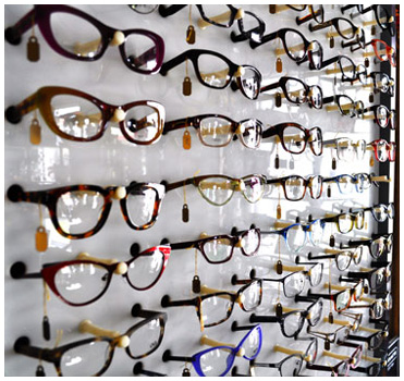 Large Akron eyeglasses frame selection